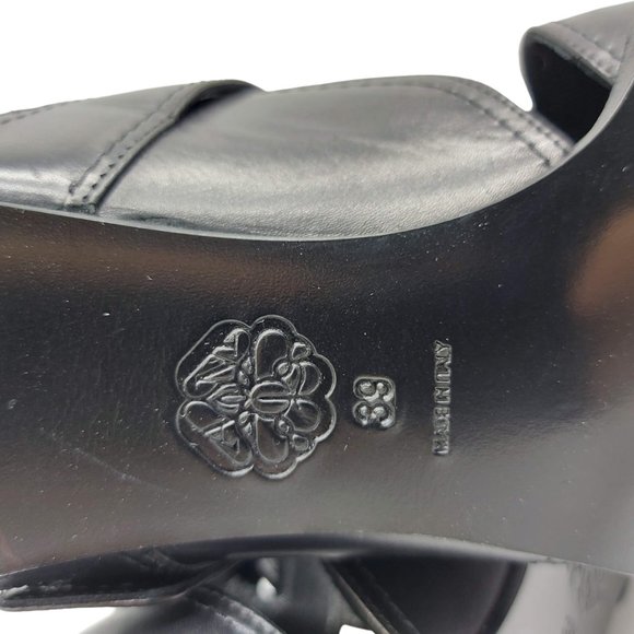 Alexander McQueen Cage Buckle Leather Ankle Booties Black - Picture 9 of 9